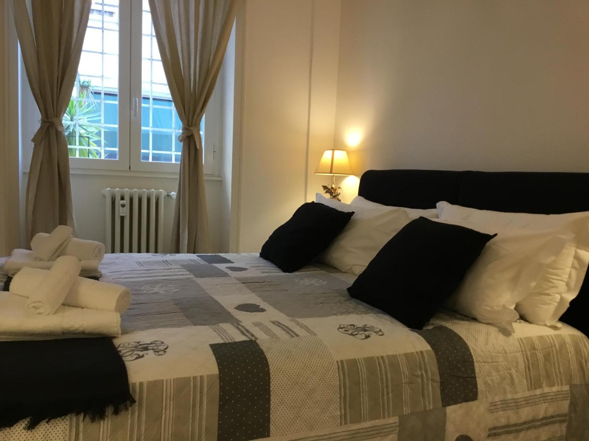 Le Fate Suites روما الغرفة الصورة